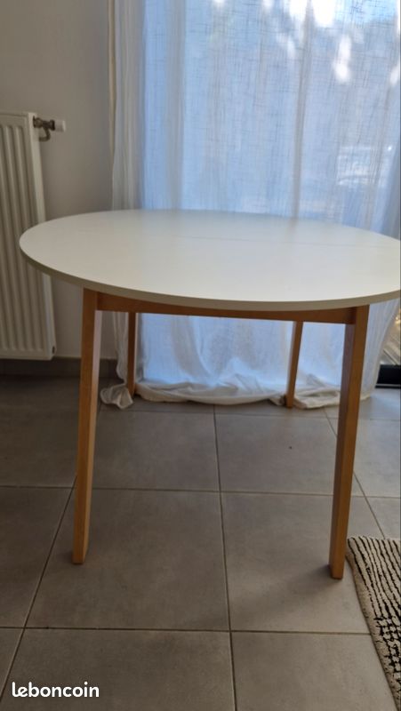 Table ronde 4/6 personne (image 1)