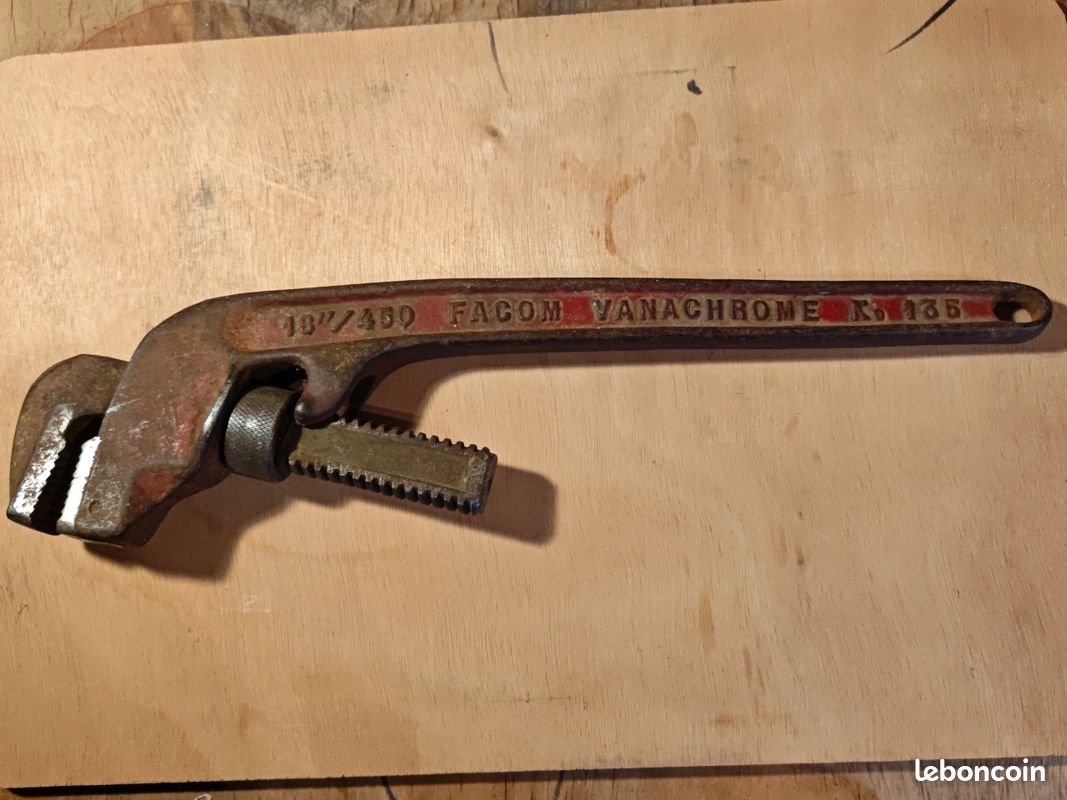 Clé à Griffes Facom N135 – Outillage Mécanique D'occasion – Modèle N135