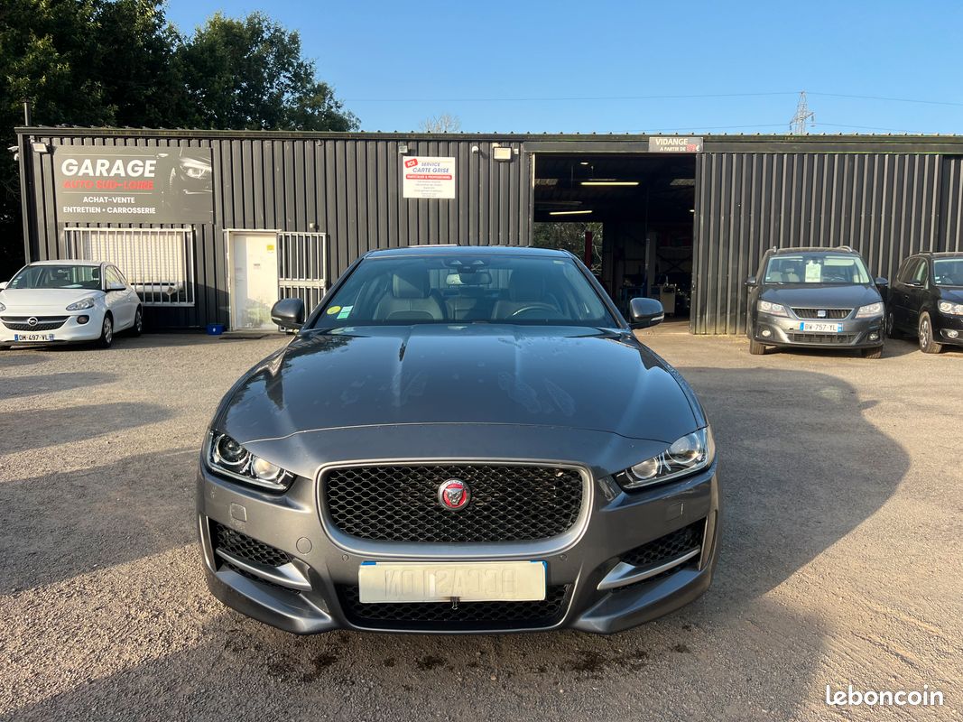 Jaguar xe 2.0 180cv R-SPORT AWD 90000KM (image 1)