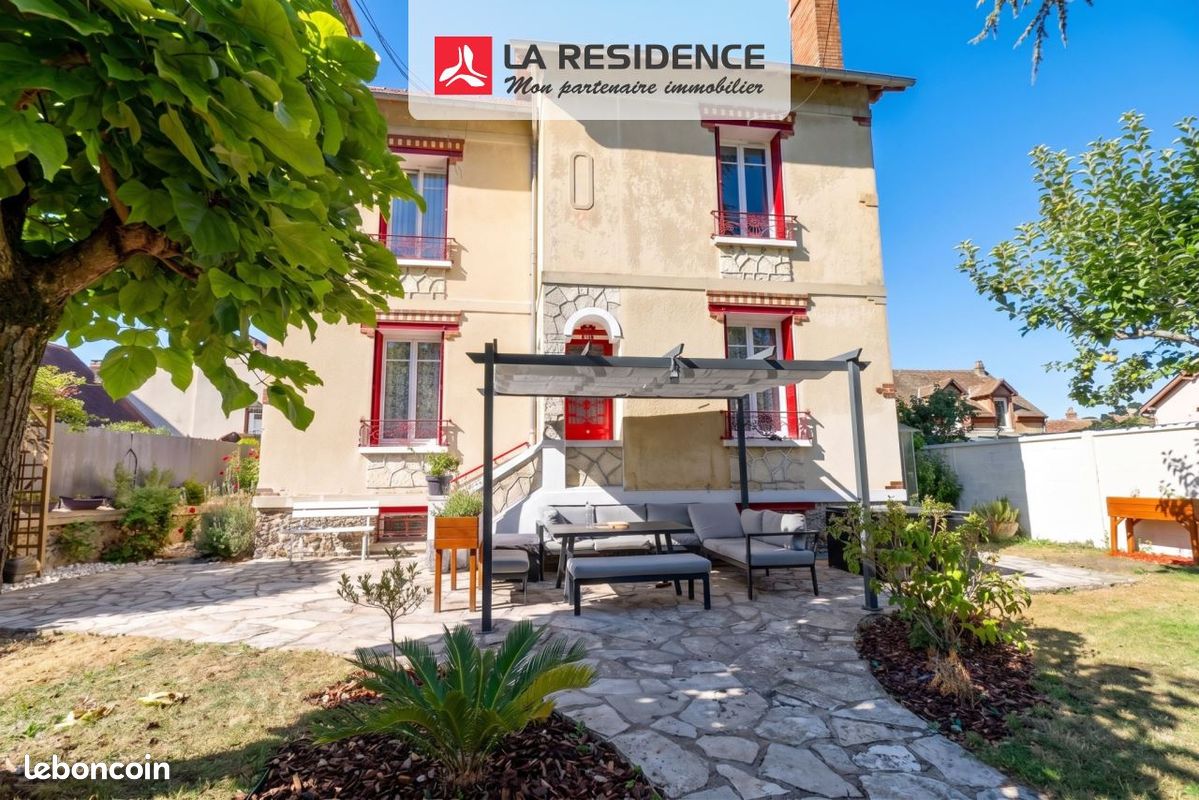 Maison 5 pièces 116 m² · à Ézy-sur-Eure · 116 m² · 294 000 €