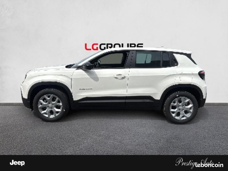 Jeep Avenger 1.2 Turbo T3 110ch MHEV Altitude BVR6 eHybrid (image 8)