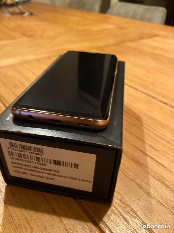 Samsung Galaxy S9 très bon état de marche (image 2)
