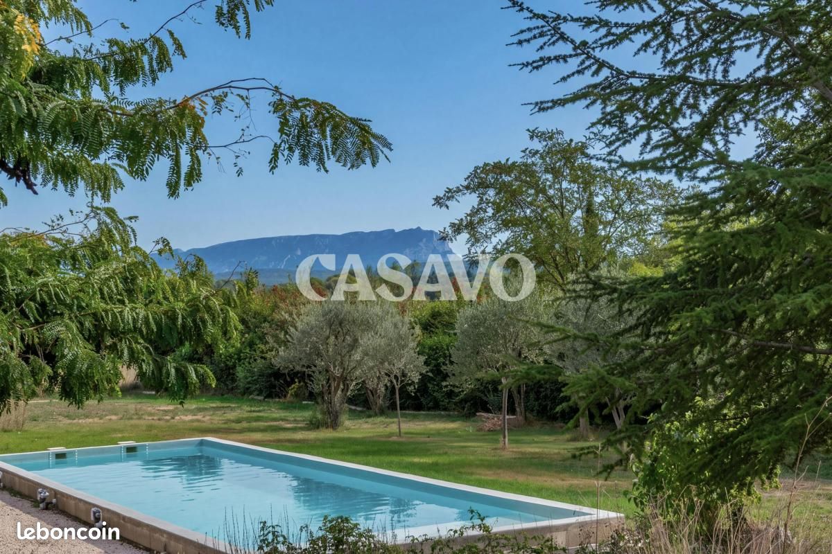 Maison 6 pièces 185 m² · à Aix-en-Provence · 185 m² · 1 090 000 €