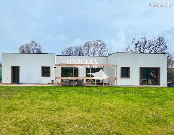 Maison 10 pièces 220 m²