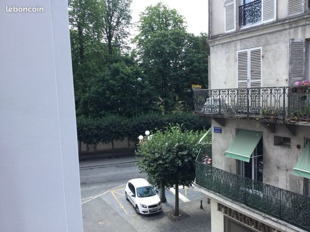 https://img.leboncoin.fr/api/v1/lbcpb1/images/02/9c/be/029cbea24e051054f756ed975d8f653d5eba6046.jpg?rule=ad-image