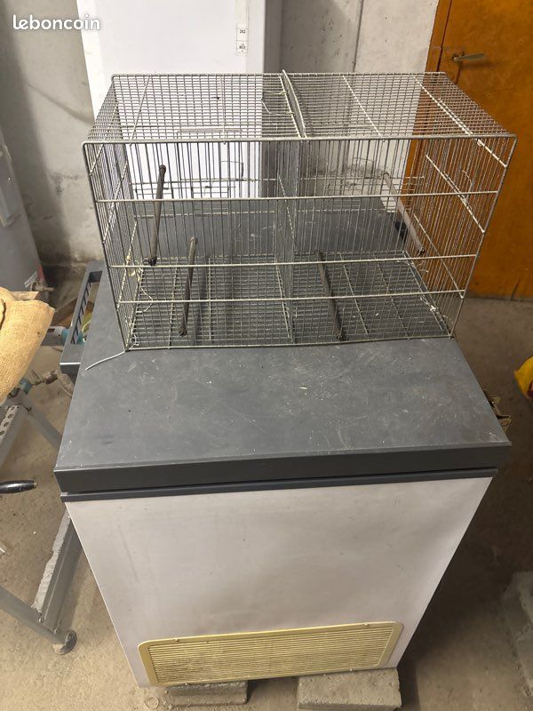Cage pour oiseaux (image 1)