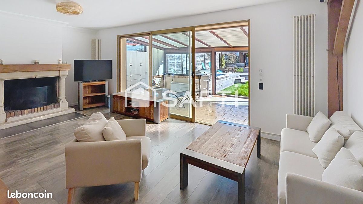Maison 7 pièces 167 m² · à Villemoisson-sur-Orge · 167 m² · 499 000 €