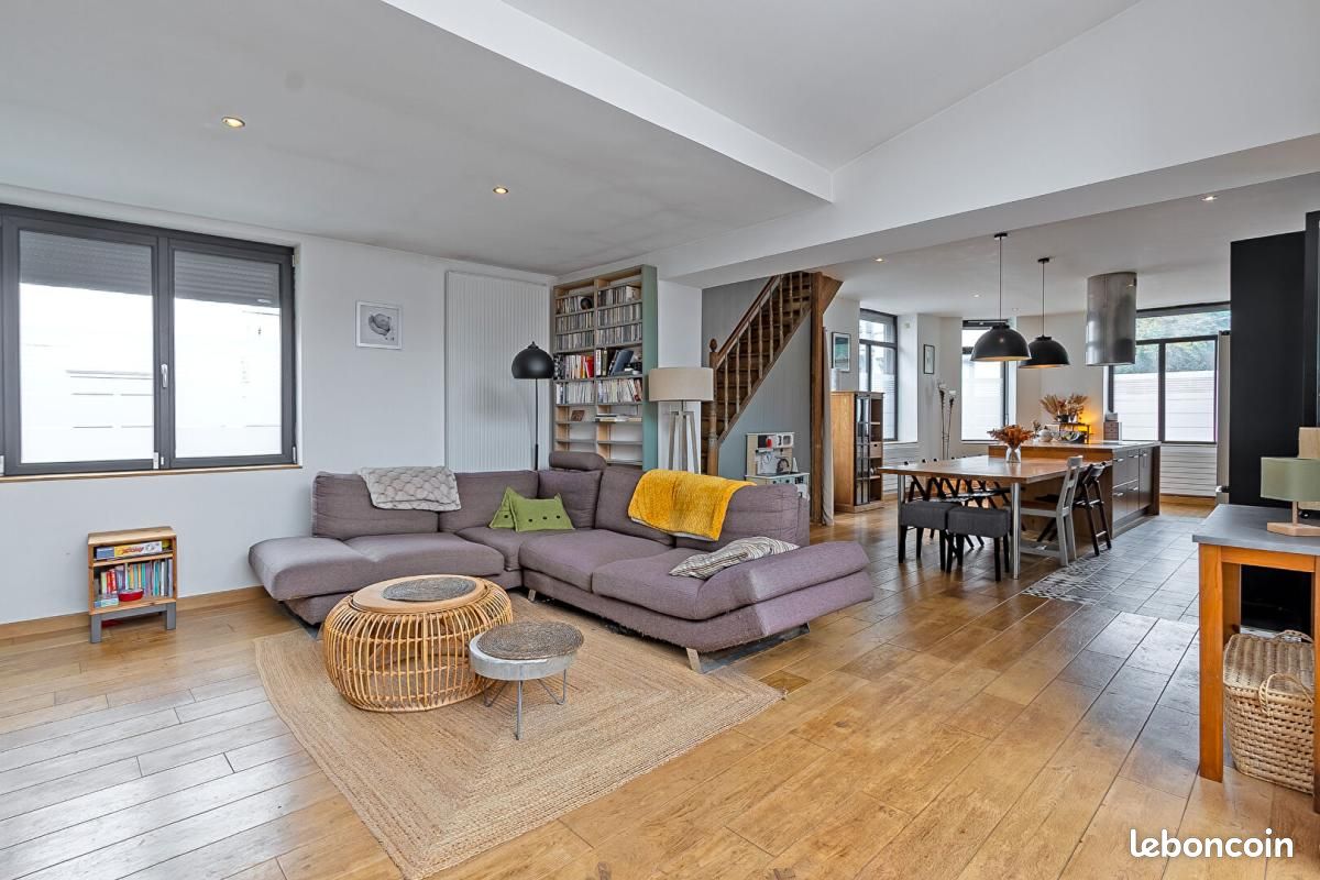Maison 4 pièces 137 m² · à Villeneuve-d'Ascq · 137 m² · 449 000 €