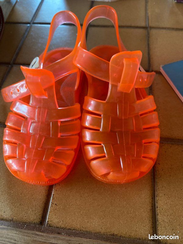 Chaussure plage 21 (image 1)