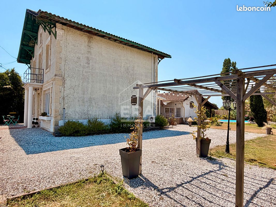 Maison 7 pièces 157 m² · à Hostens · 157 m² · 375 500 €