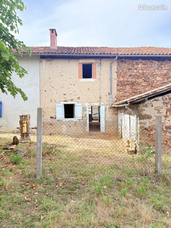 Appartement 3 pièces 52 m² · à Chabanais · 52 m² · 38 150 €