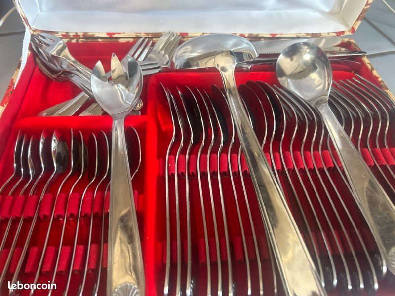 Ménagère vintage en inox (image 2)