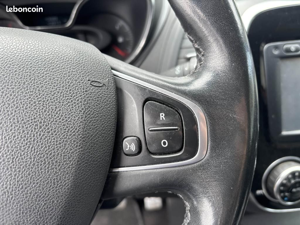 RENAULT CAPTUR 1.5 Energy dCi - 90 Intens PHASE 2 (image 15)