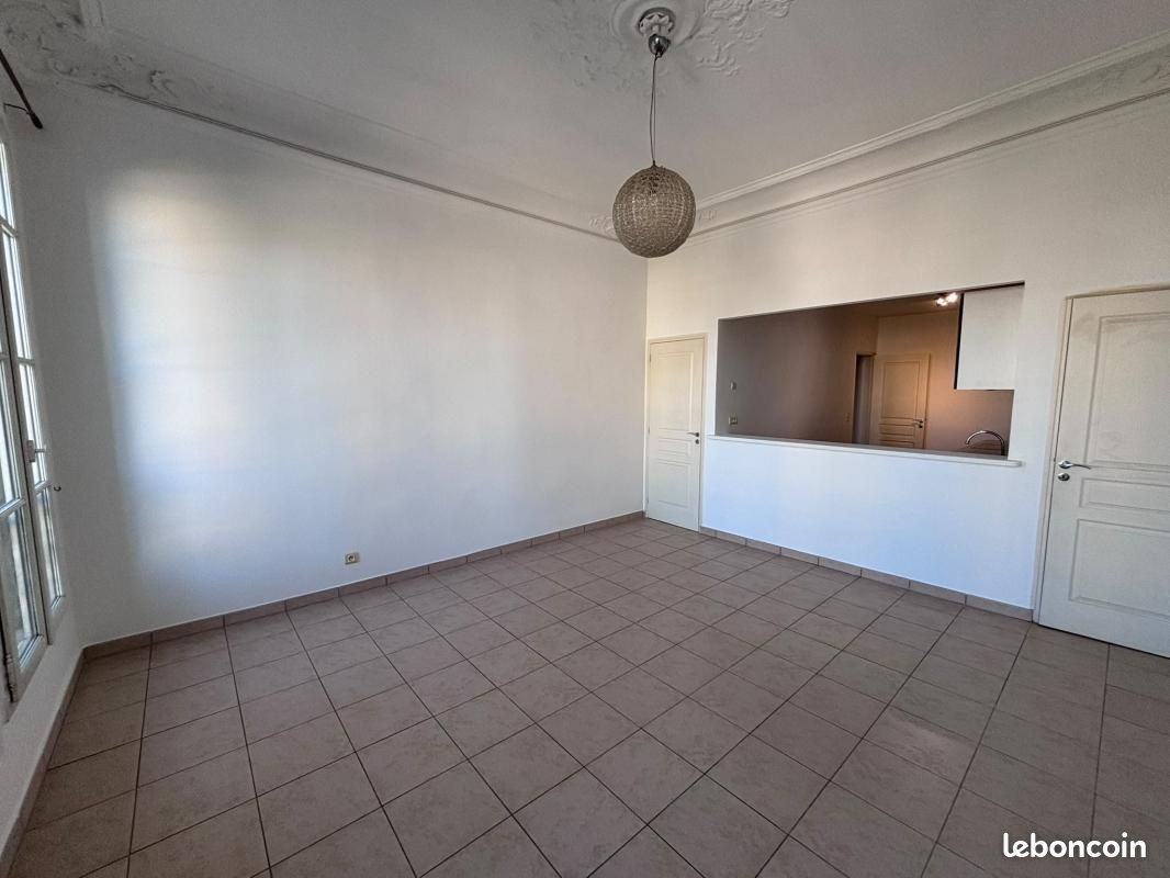 Appartement 4 pièces 89 m² · à Marseille 1er Arrondissement · 89 m² · 1 212 €/mois