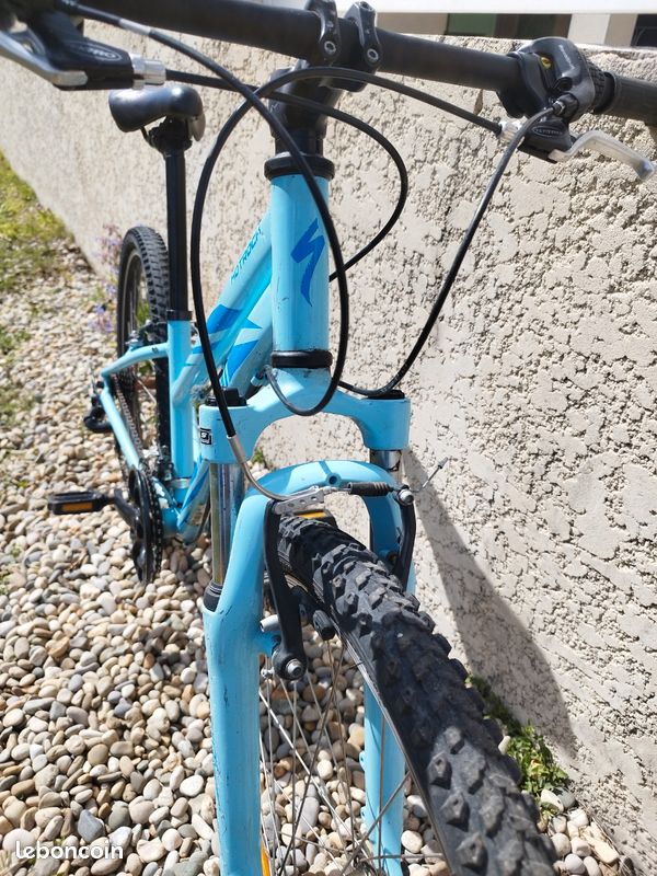 Vélo VTT Hotrock Specialized 24 pouces (image 3)