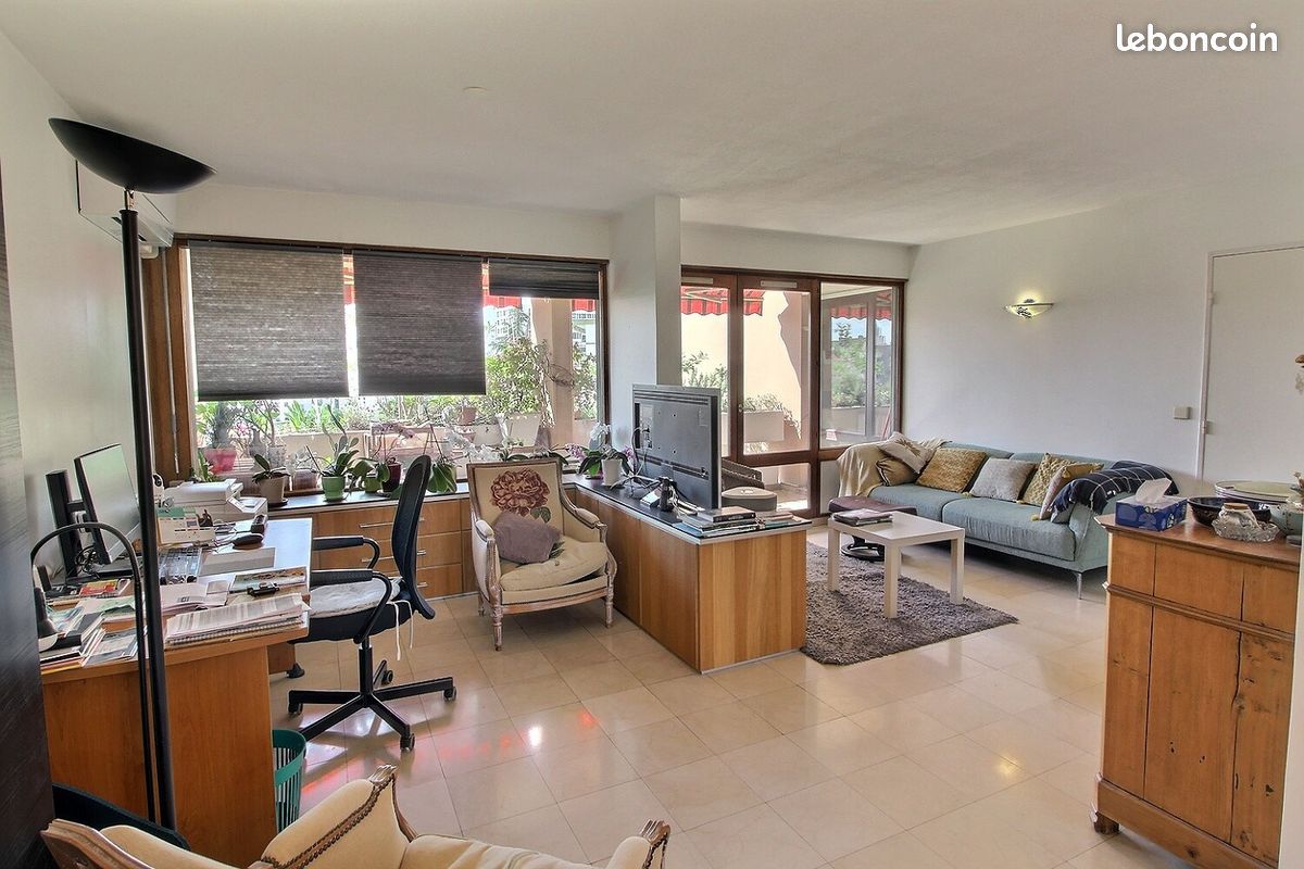 Appartement 4 pièces 107 m² · à Villeurbanne · 107 m² · 340 000 €