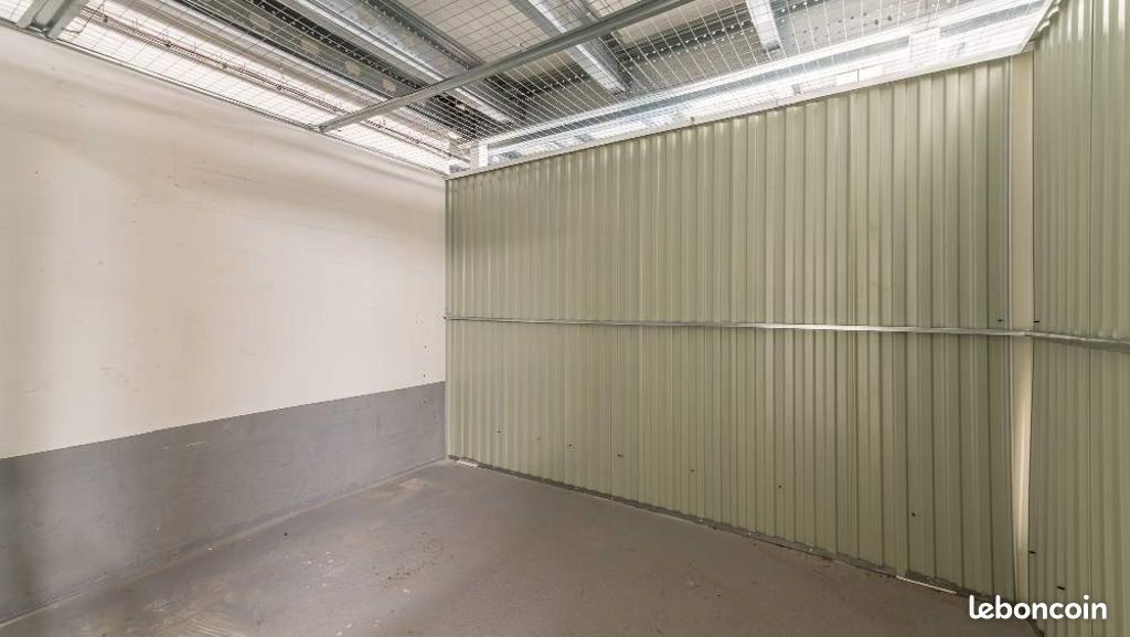Parking 8 m² · à Argenteuil · 8 m² · 156 €/mois