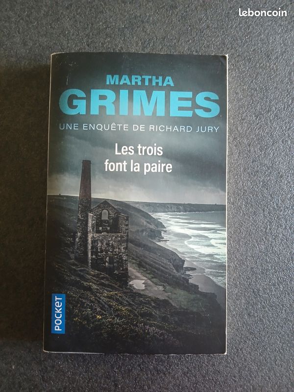 Les trois font la paire Matha Grimes Pocket (image 1)