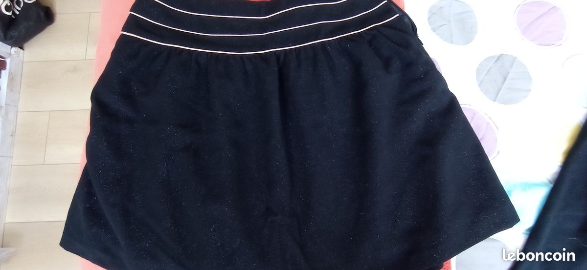 Jupes et robes tres bon etat (image 15)