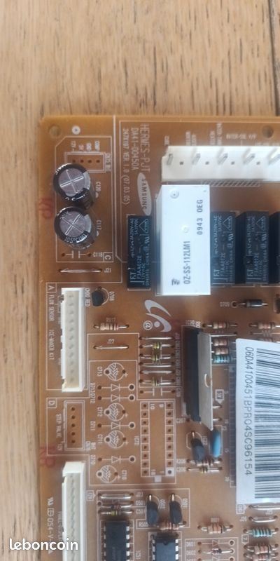 Module D'alimentation Pour Réfrigérateur Thomson - Pièce Détachée D'origine 77040320, Montage Inférieur