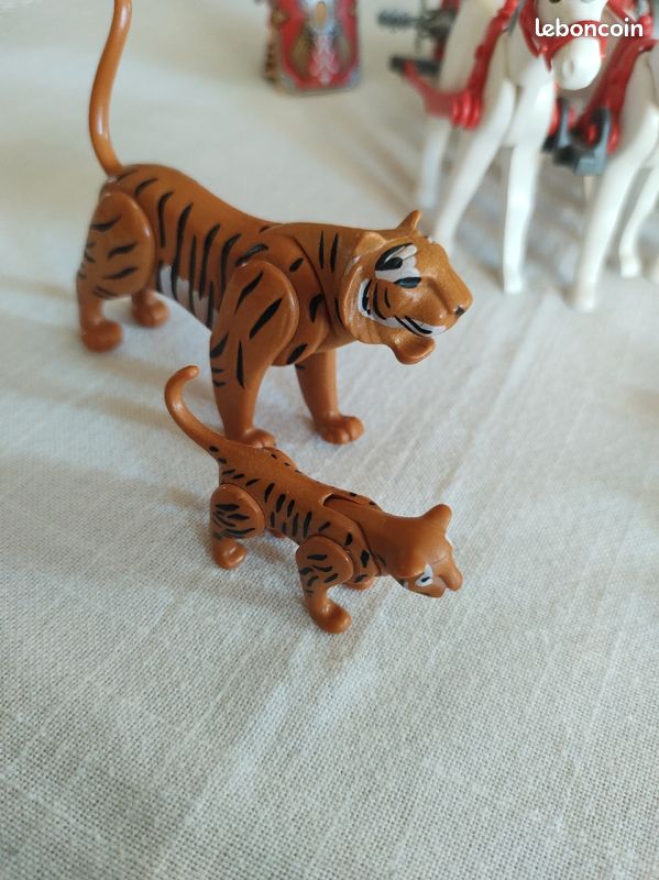 Playmobil César en quadrige ( rare ) et Cléopatre (image 6)