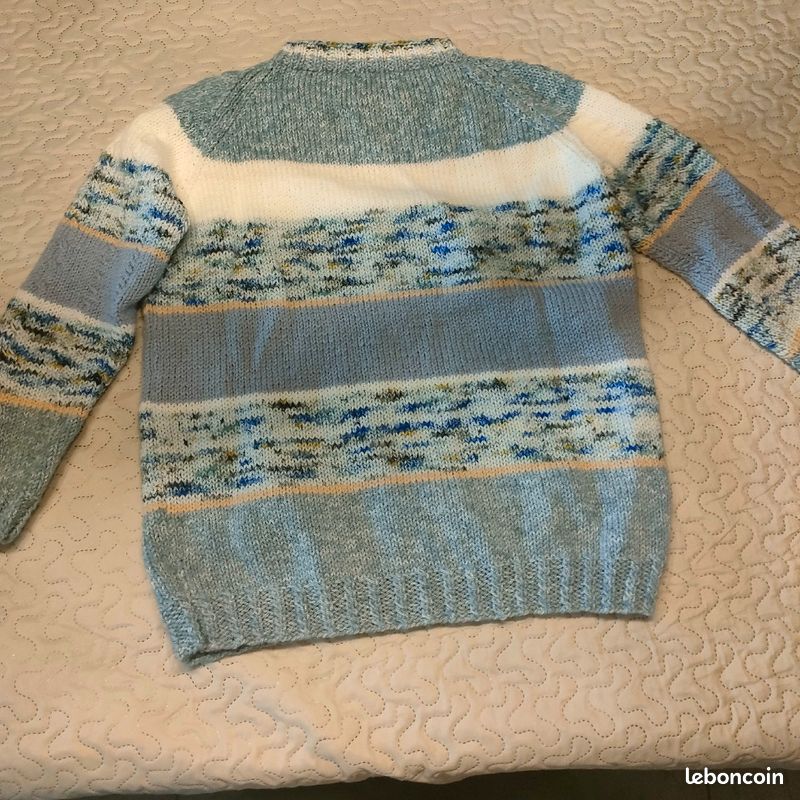 Pulls en laine fait main neuf (image 4)