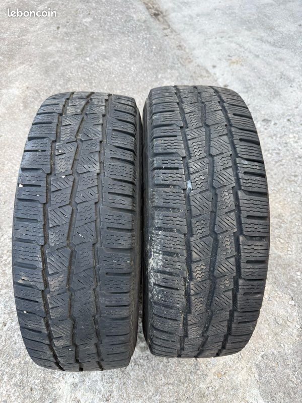 2 Pneus 215/65/16C Michelin (image 1)