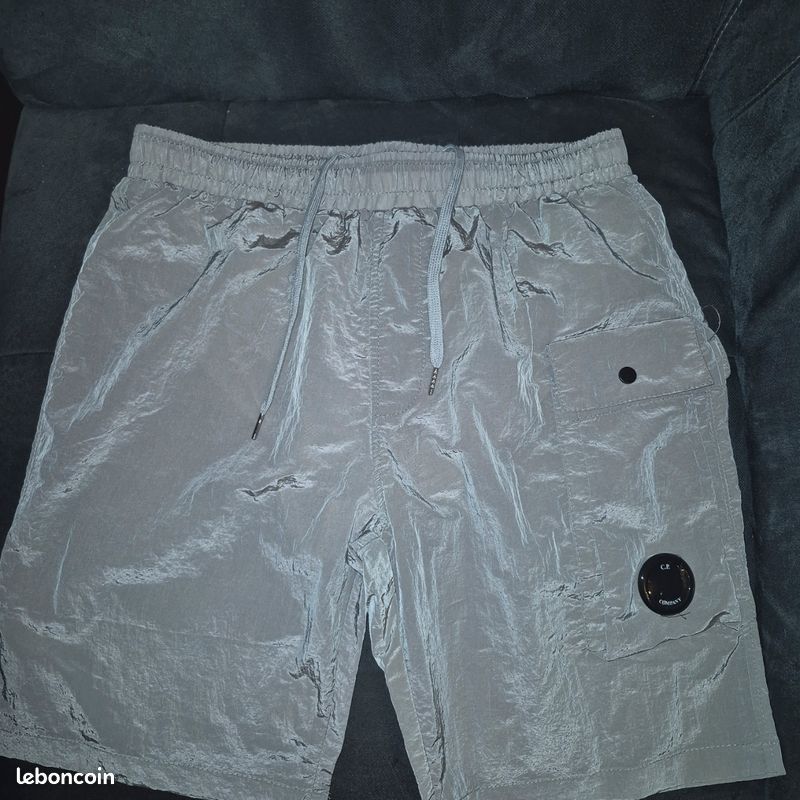 Short CP Company (image 1)