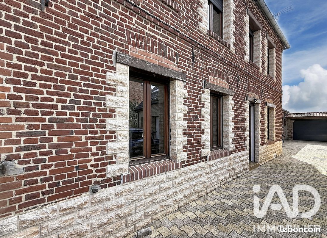 Maison 5 pièces 119 m² · à Roost-Warendin · 119 m² · 169 000 €