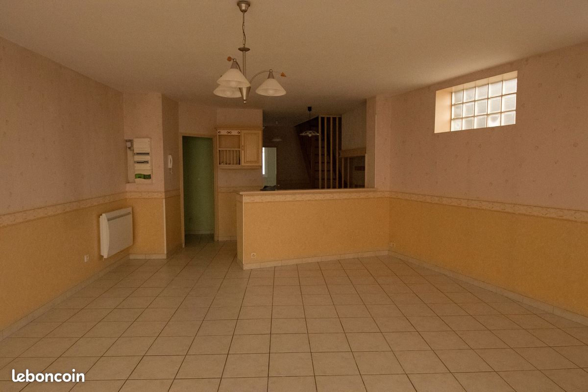 Appartement 3 pièces 85 m² · à Doué-en-Anjou · 85 m² · 572 €/mois