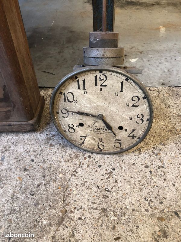 Gros vol de montres de luxe à Rome