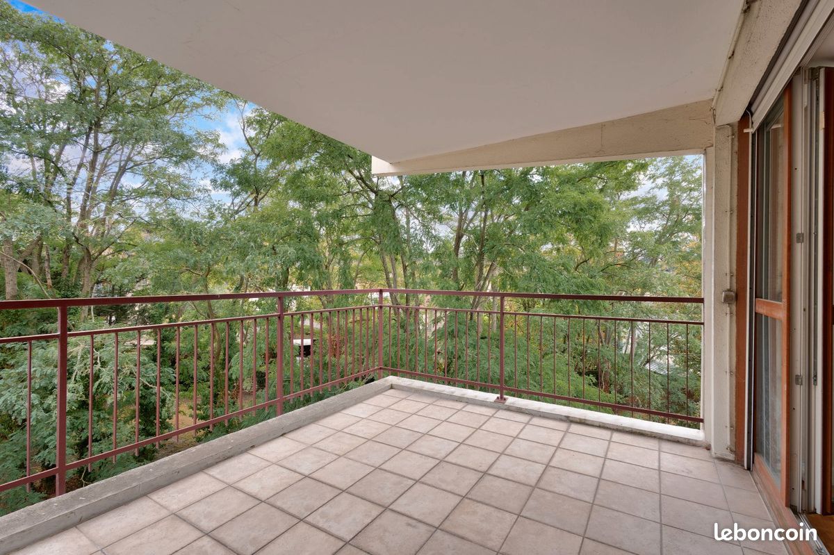 Appartement 3 pièces 71 m² · à Clamart · 71 m² · 385 000 €
