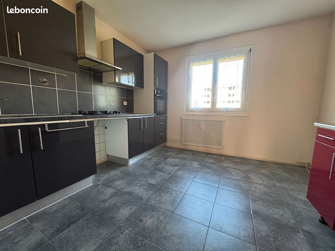 Appartement 3 pièces 60 m² · à Lure · 60 m² · 69 900 €