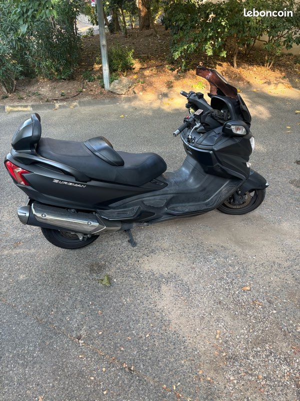 Burgman executive 650 (image 2)