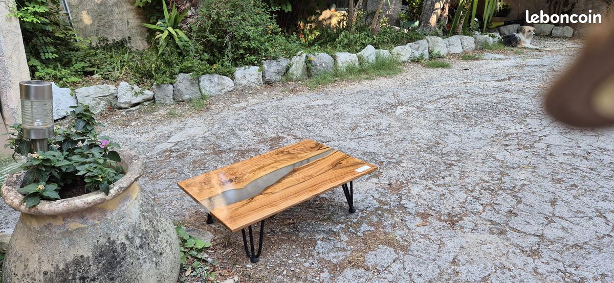 Table basse en olivier 100% faite main (image 2)