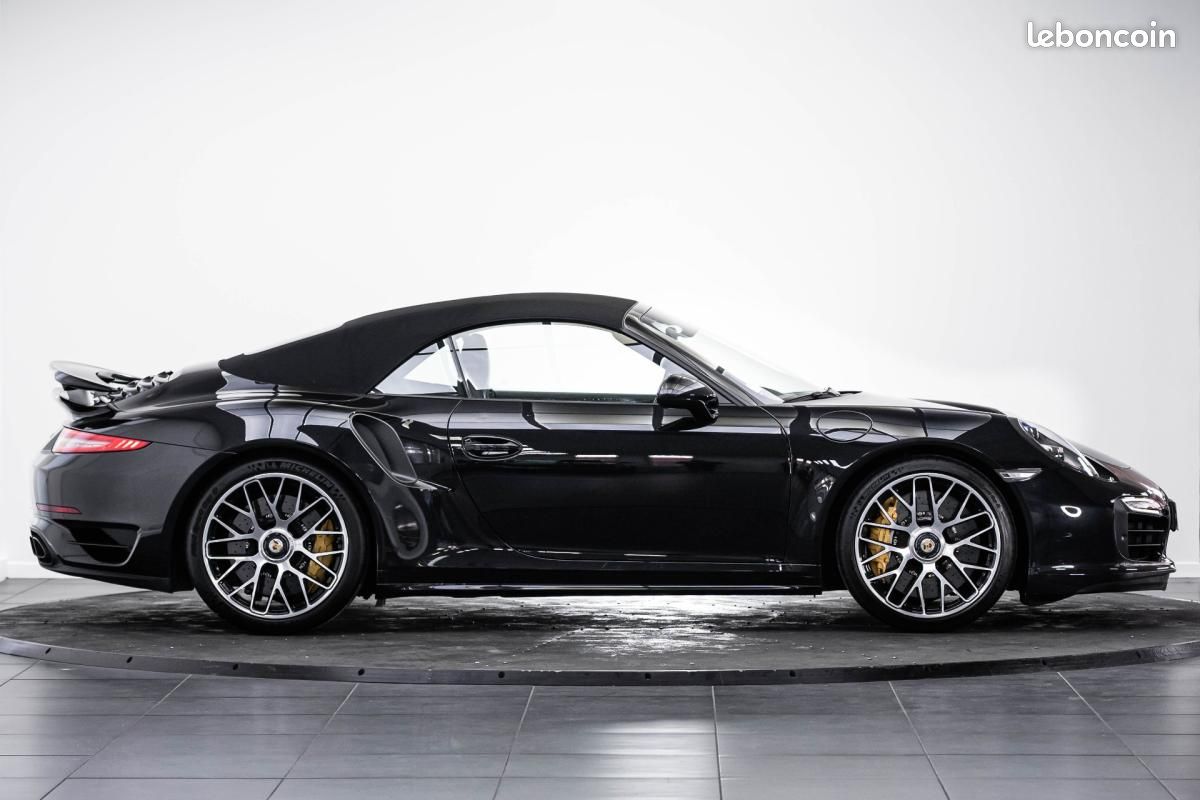 Porsche 911 TURBO CABRIOLET 3.8i S 560 PDK A (image 10)