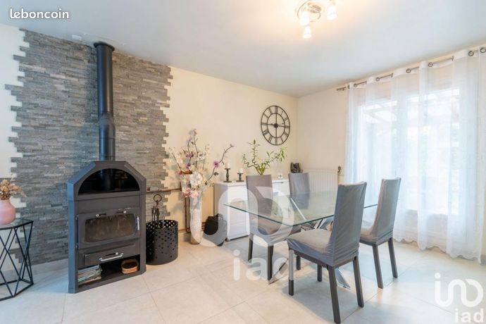 Maison a louer vaureal - 6 pièce(s) - 103 m2 - Surfyn