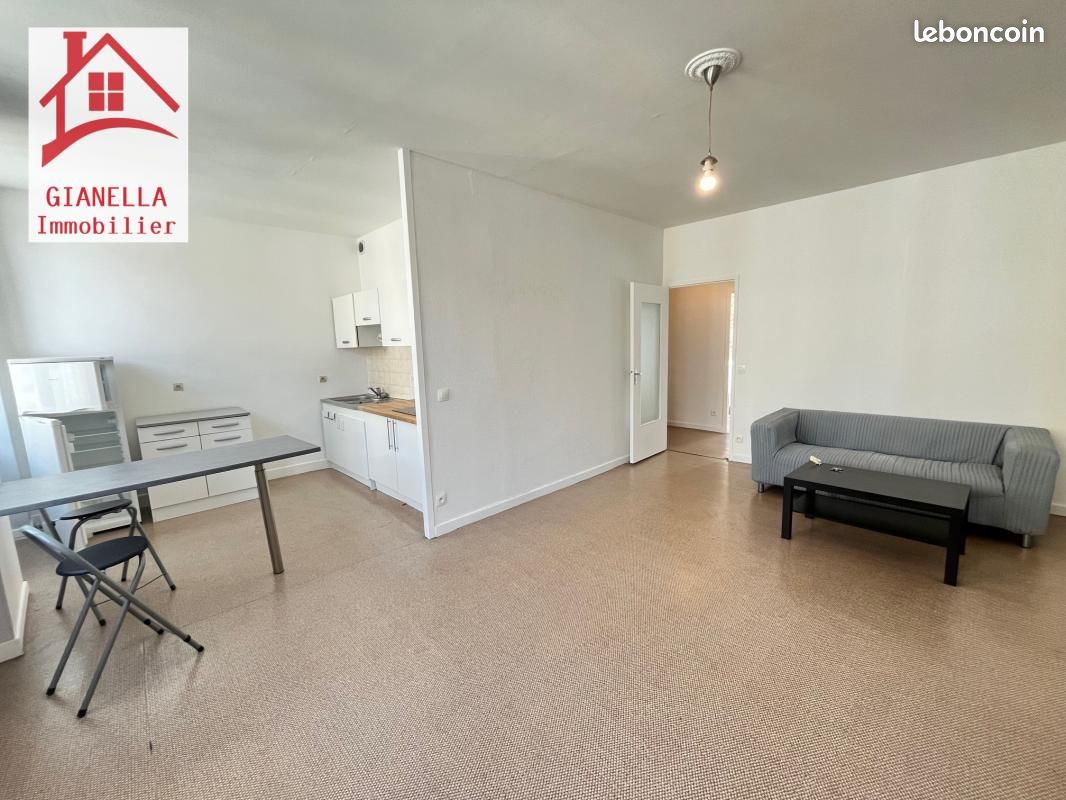Appartement 3 pièces 66 m² · à Saint-Étienne · 66 m² · 505 €/mois