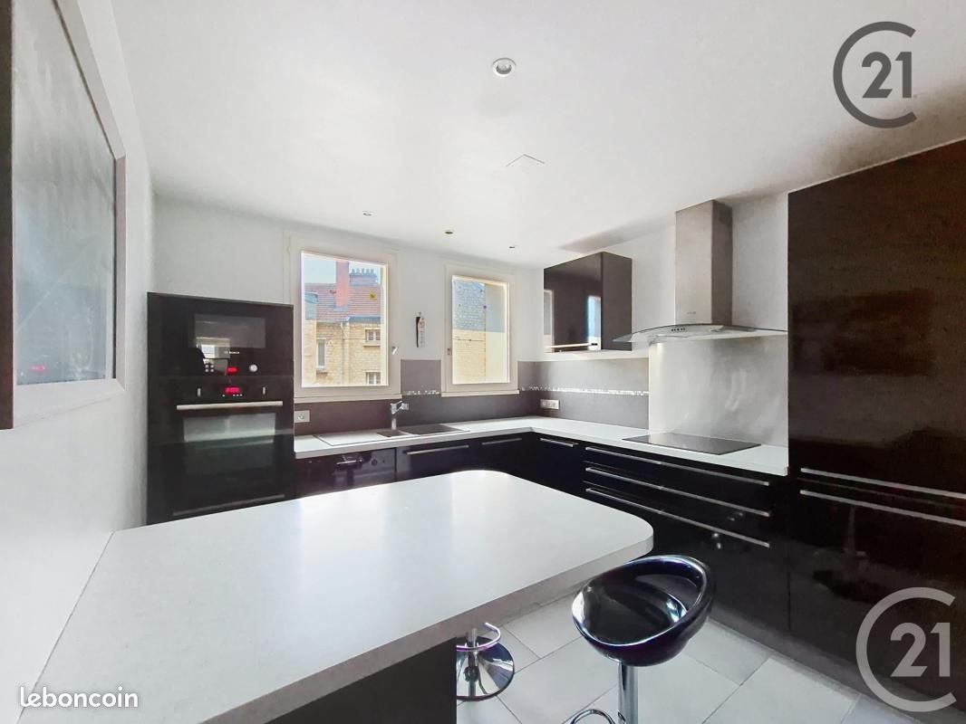 Appartement a louer montereau-fault-yonne - 4 pièce(s) - 102 m2 - Surfyn