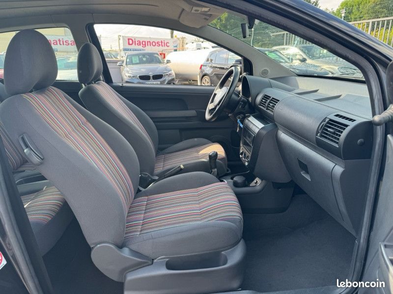 Volkswagen FOX 1.2 55CH TREND (image 9)