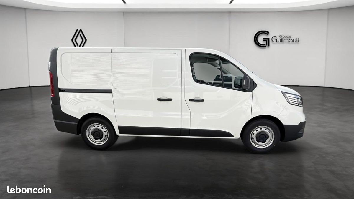 Renault Trafic E-TECH ELECTRIQUE FOURGON FGN L1H1 3T AC22 ADVANCE (image 7)