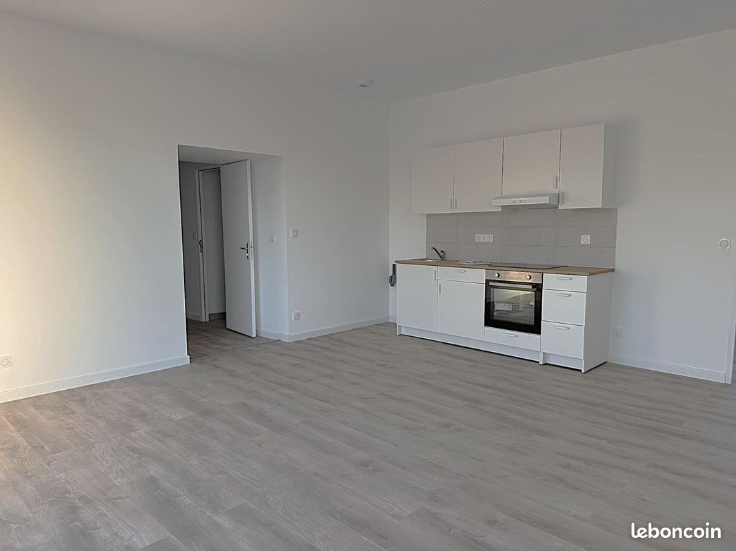 Appartement 4 pièces 72 m² · à Lesneven · 72 m² · 920 €