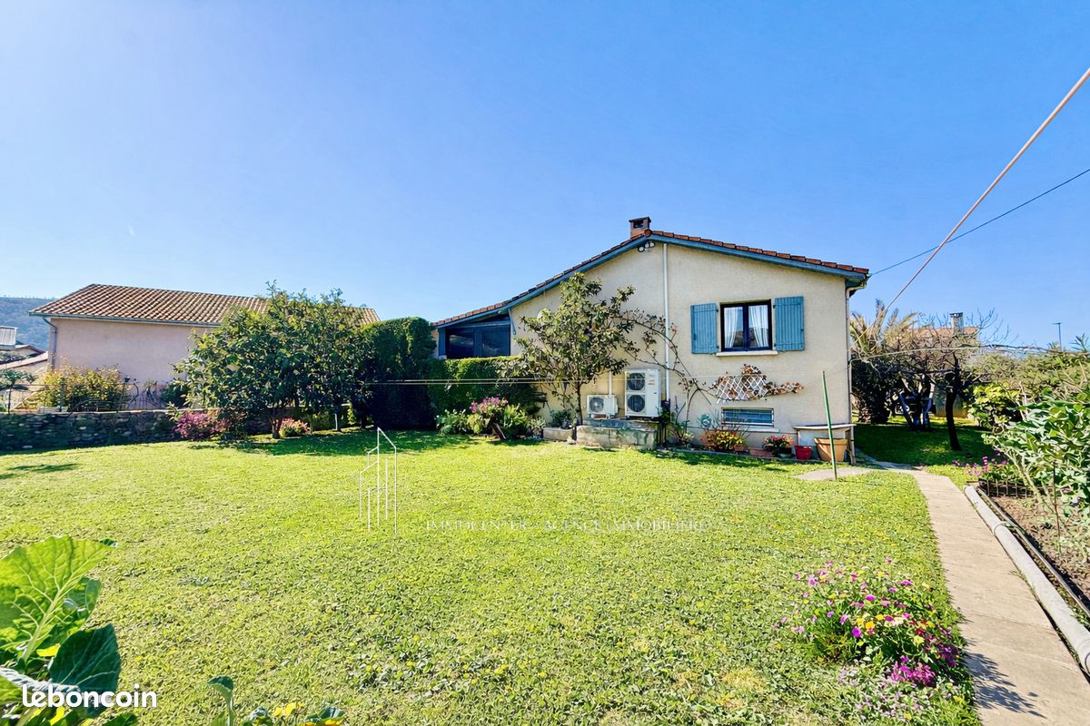 Maison 5 pièces 105 m² · à Saint-Vallier · 105 m² · 375 000 €