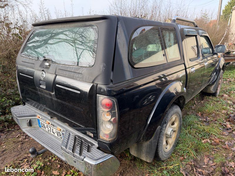 Toute pièces 4x4 Nissan D22 Navara Double cabine King cab 2.5 tdi 133cv 4wd Hardtop (image 2)