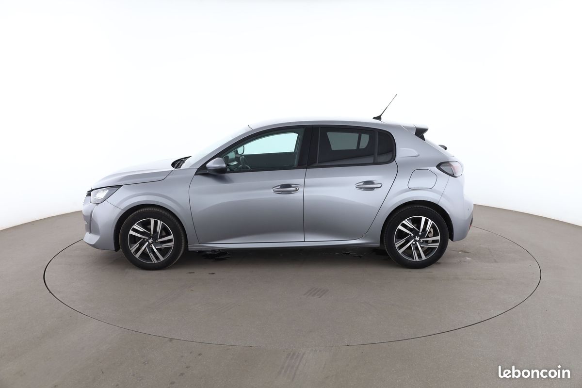 Peugeot 208 1.2 PureTech Allure Pack 100 ch (image 11)