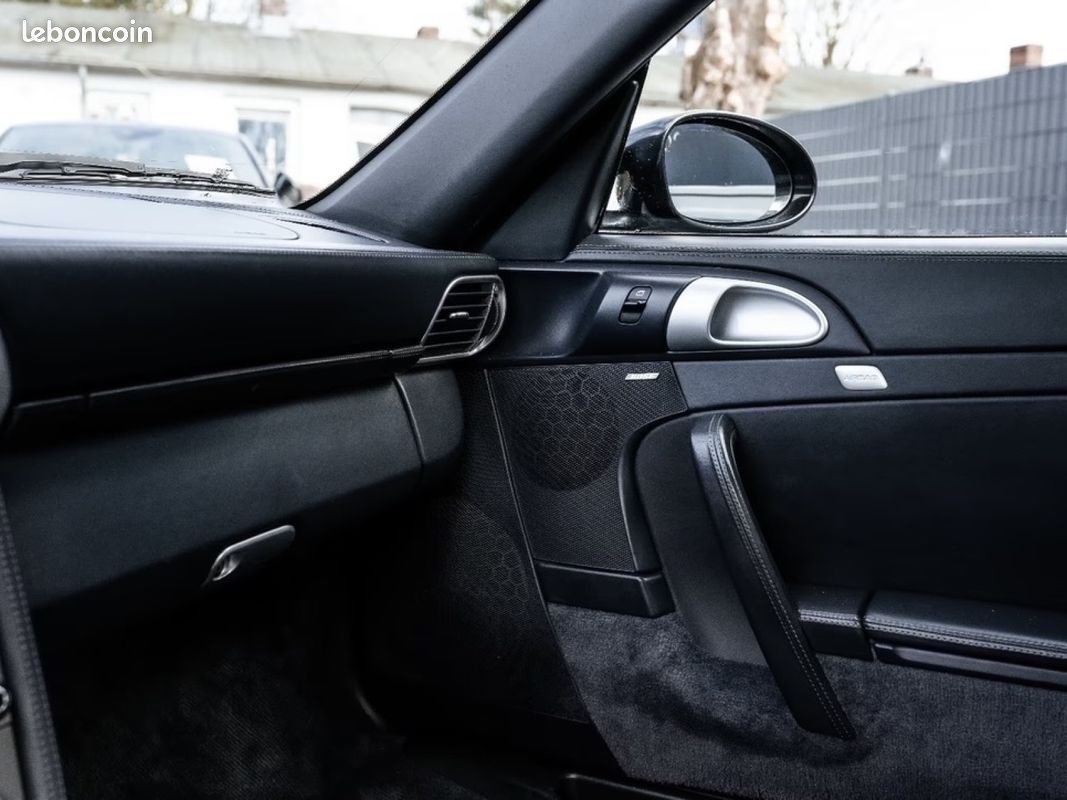 Porsche 911 Carrera 4S 3.8 i 355 ch Tiptronic Gris Atlas + Cuir Bleu métropole + Sport Chrono + Pack Carbon (image 16)