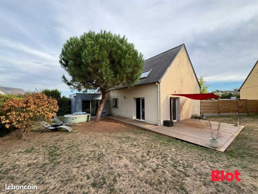 Maison 8 pièces 114 m² · à Bain-de-Bretagne · 114 m² · 299 900 €