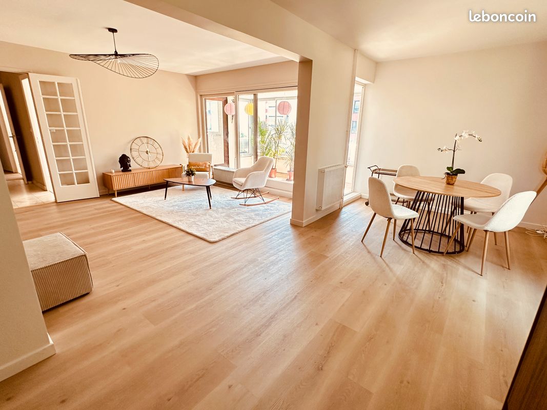 Appartement 5 pièces 108 m² · à Caluire-Et-Cuire · 108 m² · 325 000 €