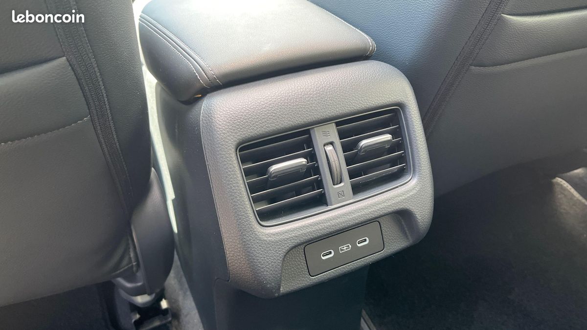 HONDA ZR-V e:HEV 2.0 i-MMD Advance (image 9)