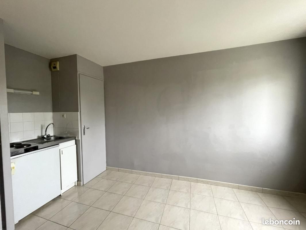 Appartement 1 pièce 19 m² · à Angers · 19 m² · 500 €